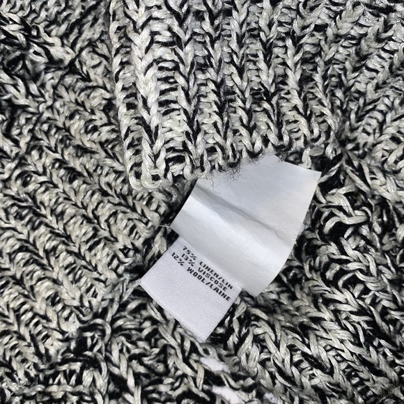 Diane Von Furstenberg Black and White Sweater - Women’s Size Small - Picture 7 of 7